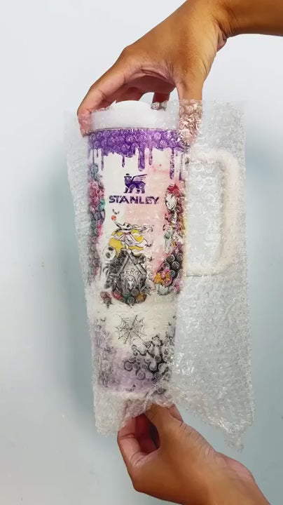 Yalvion™ Sally x Jack Skellington 40oz Tumbler