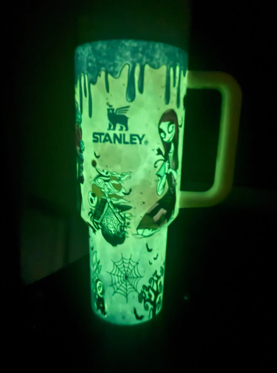 Yalvion™ Sally x Jack Skellington 40oz Tumbler